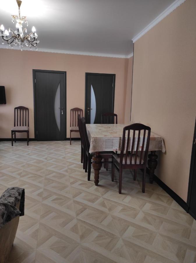 Гостевой Дом Лума Hotel ซุคุม ภายนอก รูปภาพ