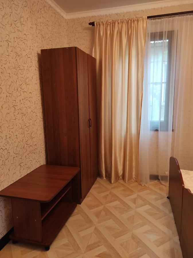 Гостевой Дом Лума Hotel ซุคุม ภายนอก รูปภาพ