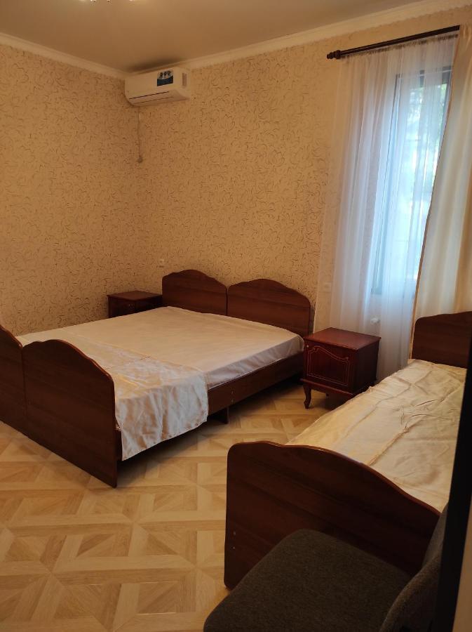 Гостевой Дом Лума Hotel ซุคุม ภายนอก รูปภาพ